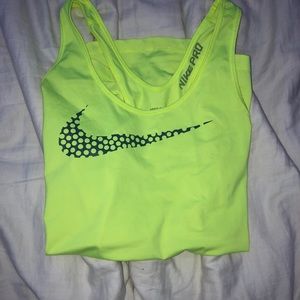 Nike tank